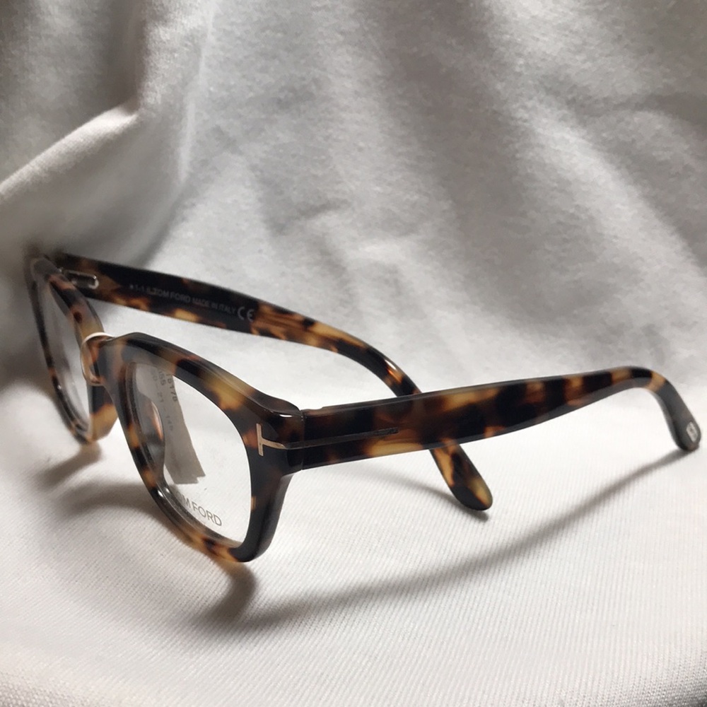 Tom Ford Tortoise Shell Glasses - Picture 3 of 7